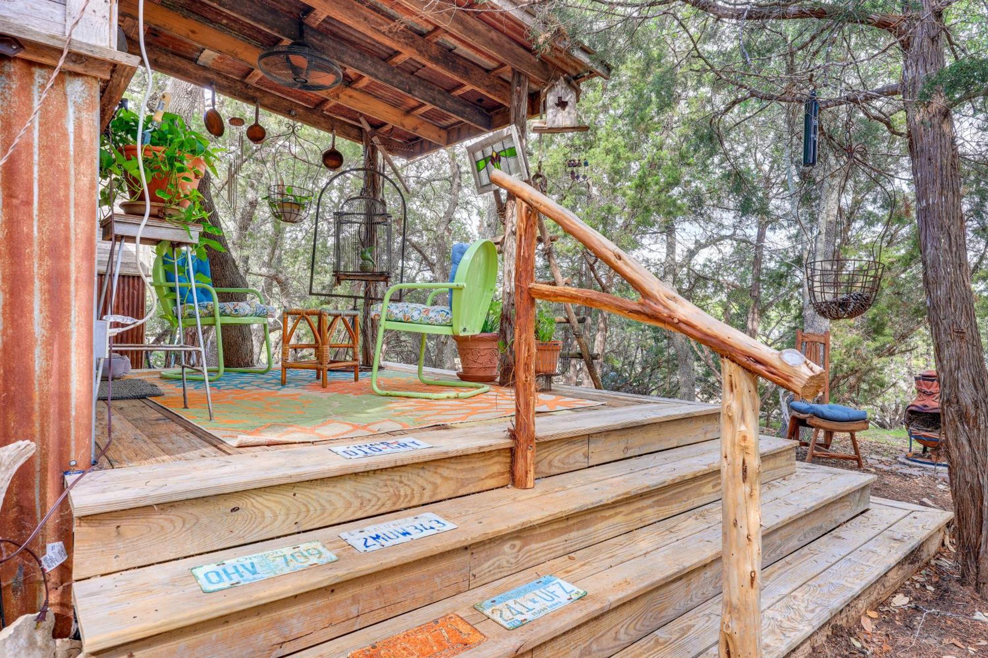 Pet-Friendly Wimberley Cabin With Fire Pit And Hot Tub Buitenkant foto